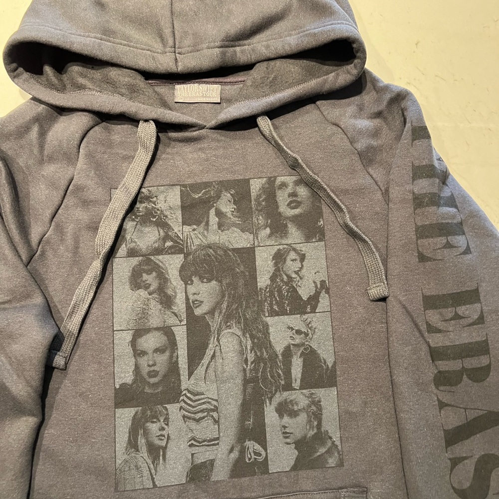 Taylor Swift Eras Tour Hoodie size L